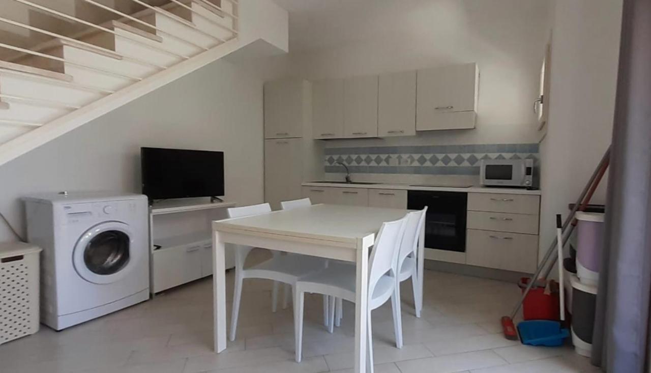 Villetta Federico Climatizzata Con Giardino Privato Viddalba Екстериор снимка