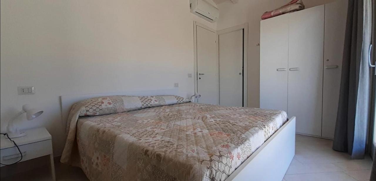 Villetta Federico Climatizzata Con Giardino Privato Viddalba Екстериор снимка